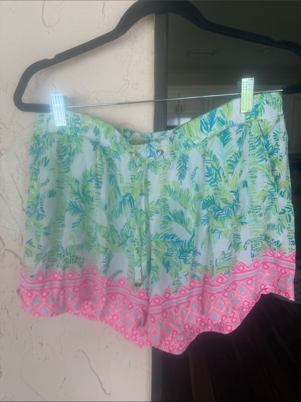 Lilly Pulitzer Green, Blue & Pink Tropical Border Athletic Shorts